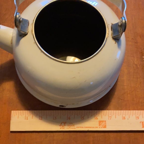 ☕️🫖 LE CREUSET | France | White Enameled Teapot / Kettle 🫖☕️ - Picture 9 of 9